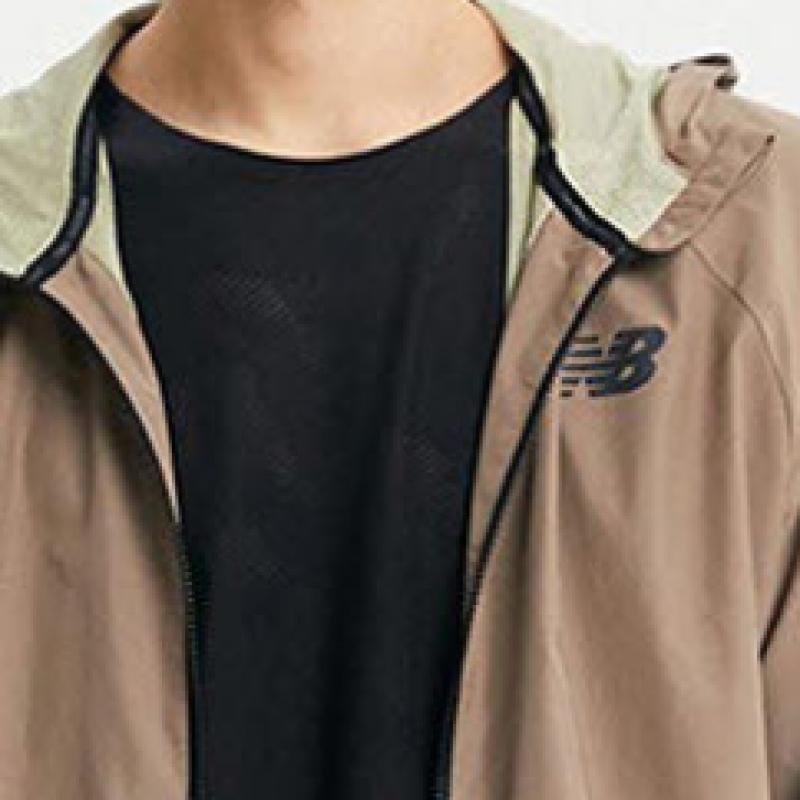 A New bAlAnce Tech Lightweight Woven jAcket nbnAd4s071 85