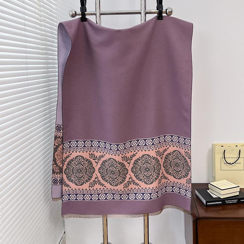 

Print Scarf Fashion Flower Shawls Popular Faux Cashmere Scarf Four Seasons Neckerchief Luxury Sunscreen Scarves