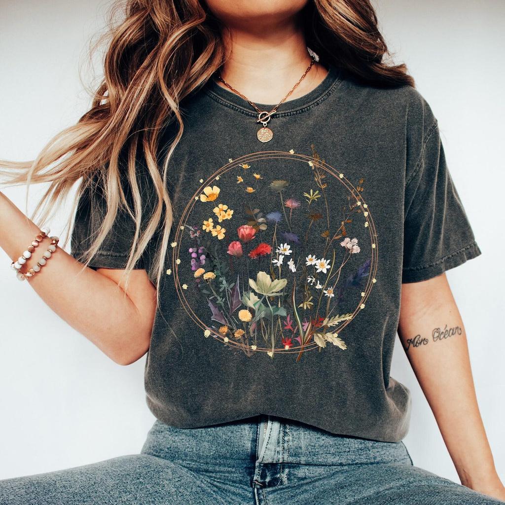 Cottagecore Floral Graphic Tee, Vintage Comfort Colors Flower Shirt