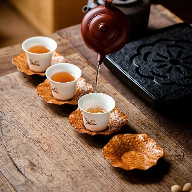 Hand-Woven Tea Coaster Chinese Retro Bamboo Heat Insulation Cushion Creative Mini Fruit Plate Zen Teacup Rests Teaware Accessory
