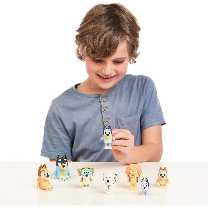 Jouet - BLUEY - Coffret de 8A Figurines Articulées - Famille et Amis - Bouvier Australien Bleu