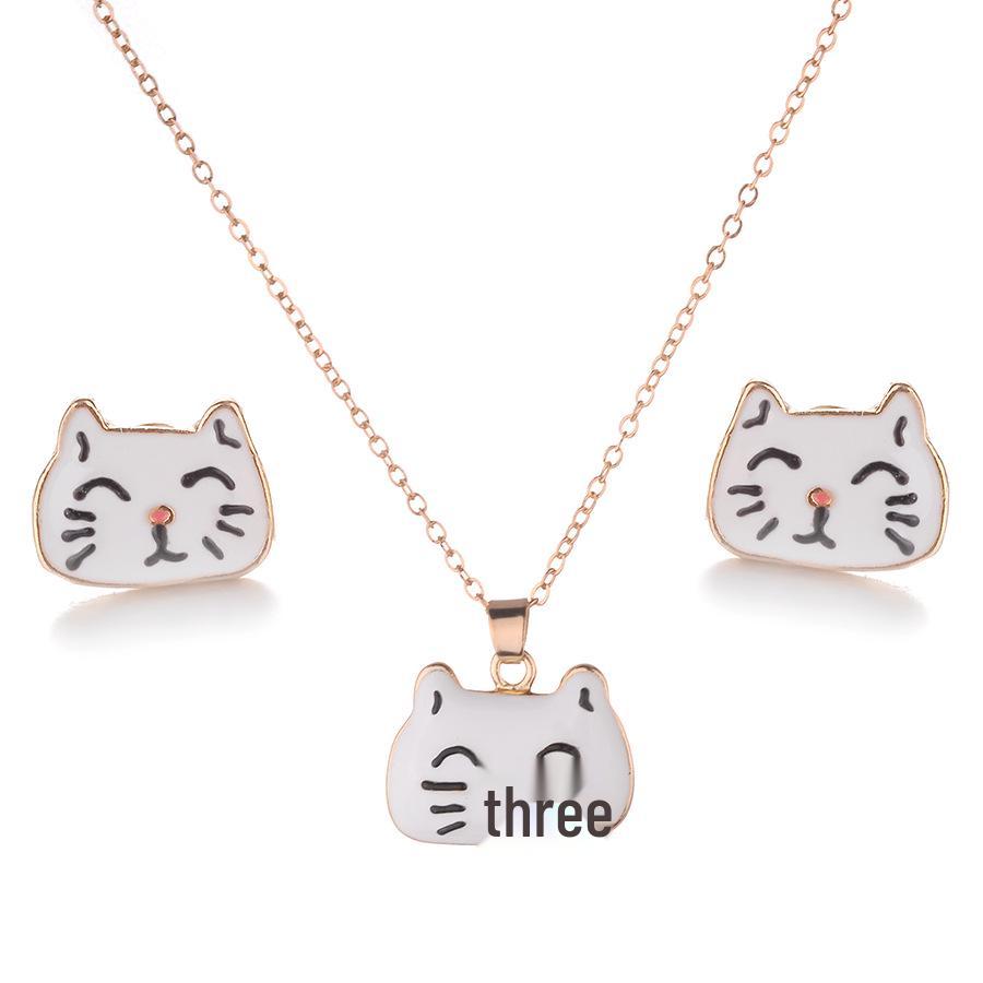 European and American Style Unicorn Bee Cat Necklace Set