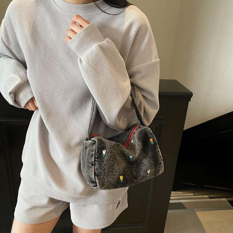 Denim Small Square Bag Flower Embroidery Lightweight Women's Shoulder Bag