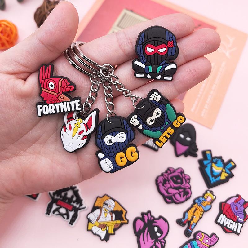 32pcs Game Fortnite Keychain Anime Kawaii Backpack Pendant Decoration Cartoon Car Keyring Cosplay Key Chain Collection Fans Toy Carry Mini Lightweight