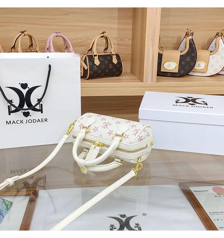 Dámská sladká crossbody kabelka Boston - Nová luxusní kabelka