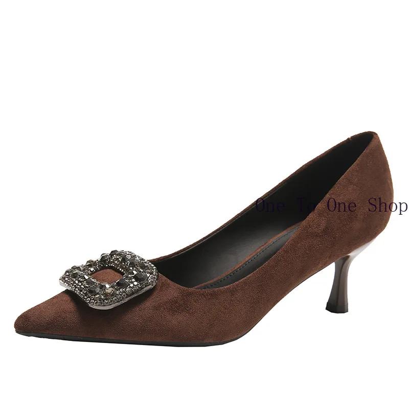 Черные туфли на высоком каблуке женские 2024 осень новые классические квадратные пуговицы — фото 6