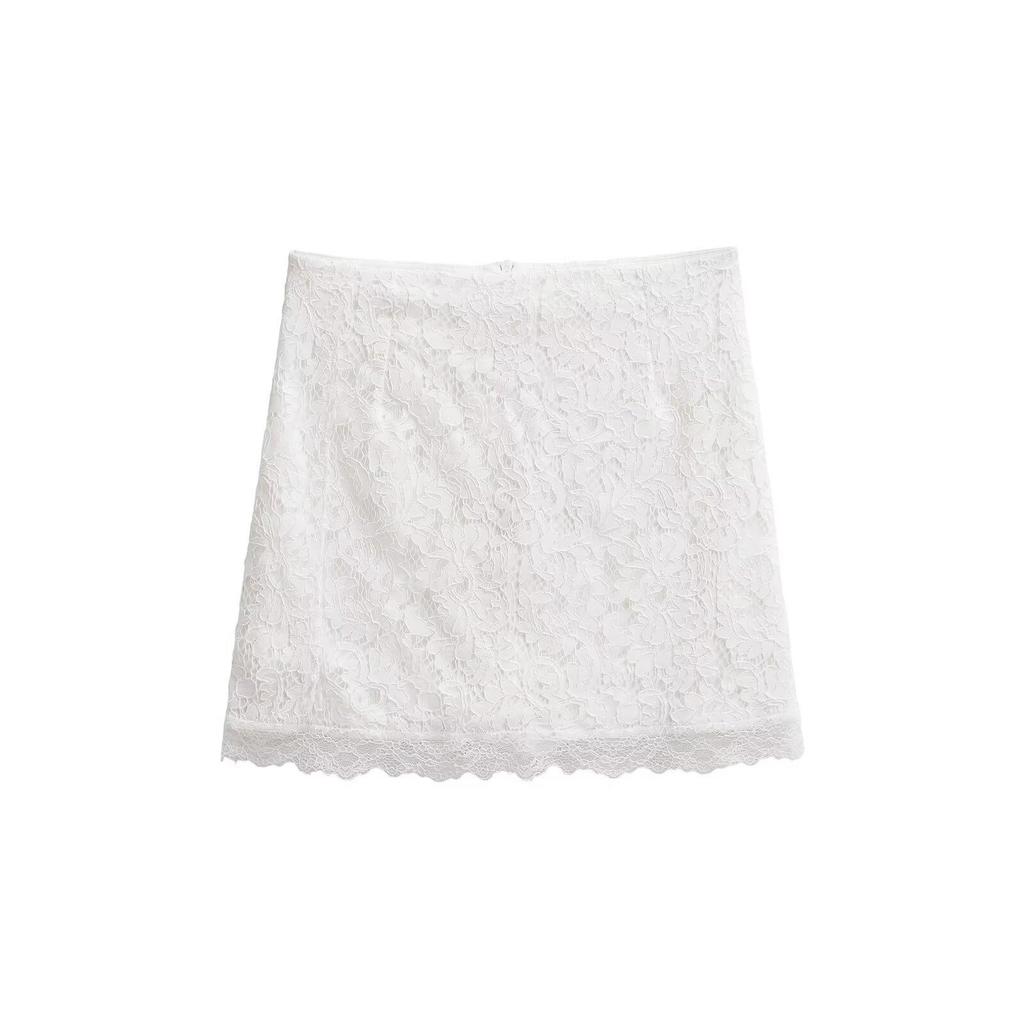 Elegant White Lace Jacquard Skirt - Autumn/Winter Hip-Hugging Style for Women