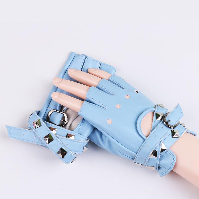 Women's Half-Finger Leather Dance Gloves with Rivet Chain for Performance and Street Dance