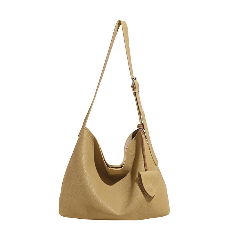 Large-capacity Commuter Tote Bag New Fashion Shoulder Bag Casual Versatile Underarm Bag