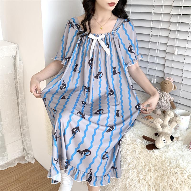 Women's Plus Size Ice Silk Nightdress - Summer Over-the-Knee, High-End, Loose Fit, Thin Section for Sizes Up To 300 Jin