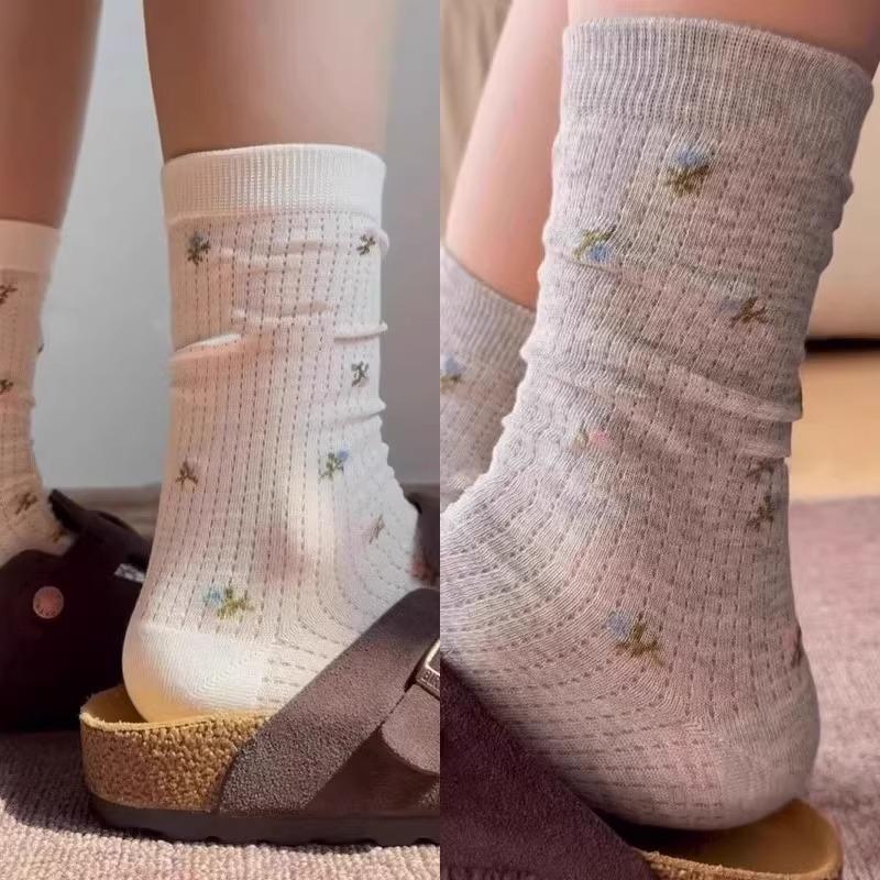Spring Summer Thin Mesh Floral Socks Women Mid Calf Breathable Moisture Wicking Anti Odor Japanese Stacking Cotton Stockings