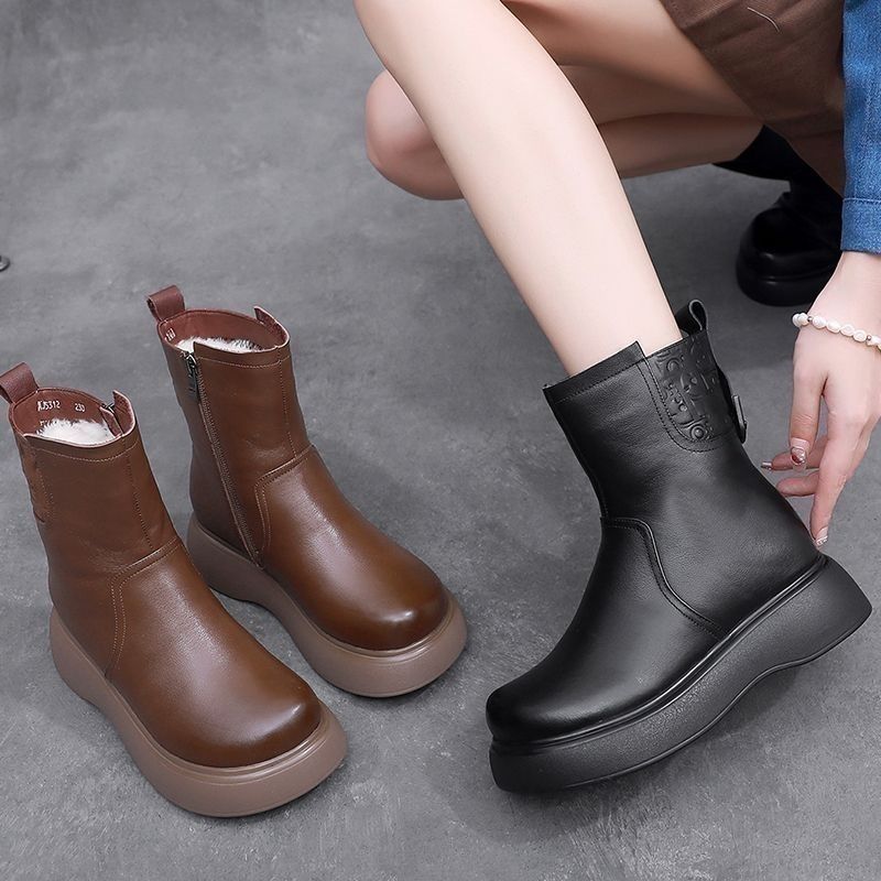 Snow Boots Women's 2025 Winter New Warm and Non-slip Short Boots Soft-soled High-top Thickened Thick-soled Waterproof Velvet Cotton Shoes