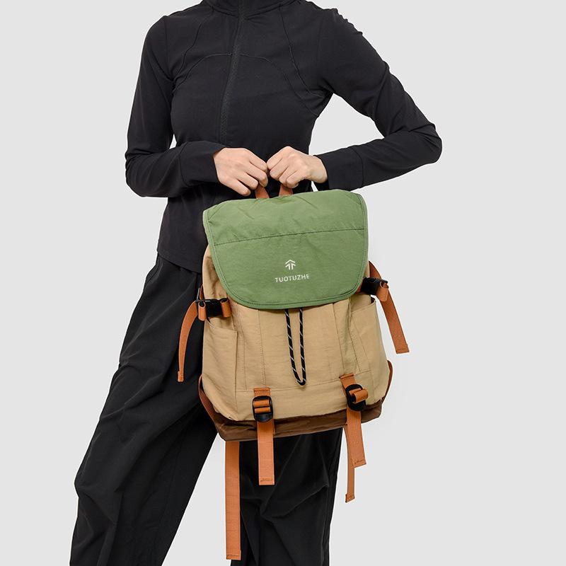 Schoolbag Outdoor Backpack Female Lightweight Large Capacity Waterproof Hiking Backpack College Student Sports Travel School Bag Male