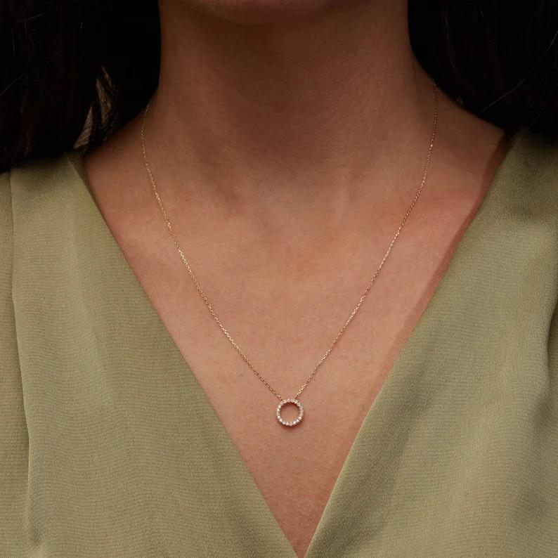 Europe, America, Geometric Design Circle Full Diamond Personality Necklace Women's Simple Temperament Clavicle Chain Fashion Commuter Necklace