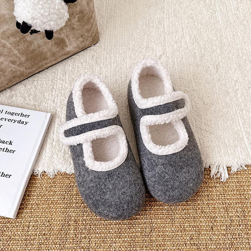 Comfortable Women's Furry Mary Jane Shoes for Autumn/Winter - Versatile, Solid Color, Cotton-Enhanced, Ideal for Home, Outdoor, and Commuting.
