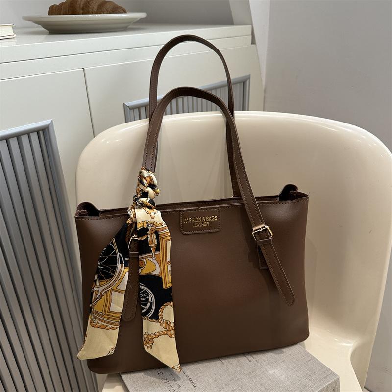 Premium bag women's 2025 new autumn and winter shoulder bag large capacity fashion tote bag commuter women's bag