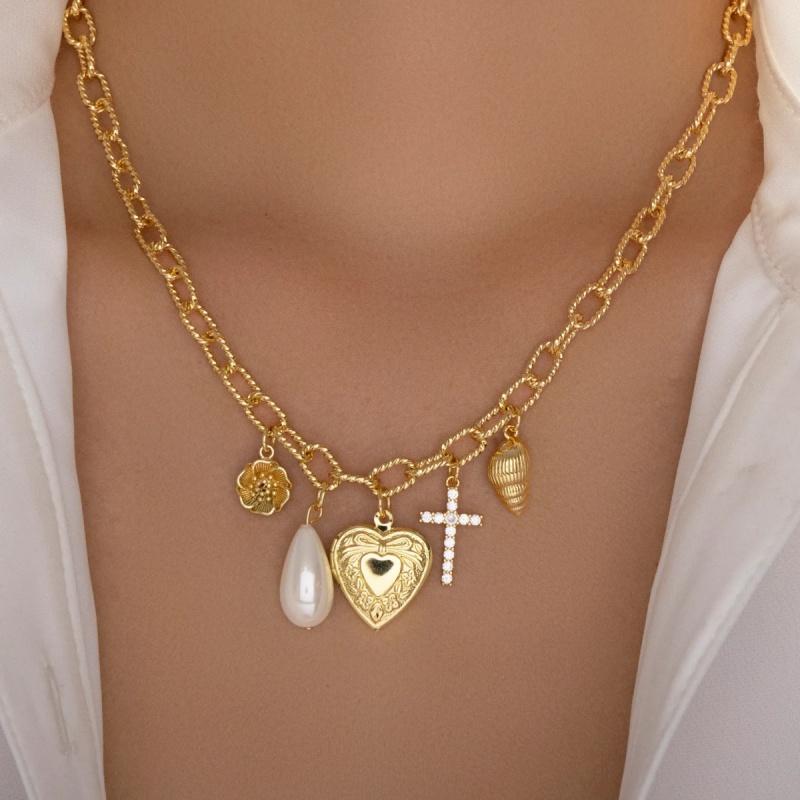 

New Heart Tassels Pendant Necklace With Pearl Cross Designs Unique Collarbone Chain Charm For Fashionable Women