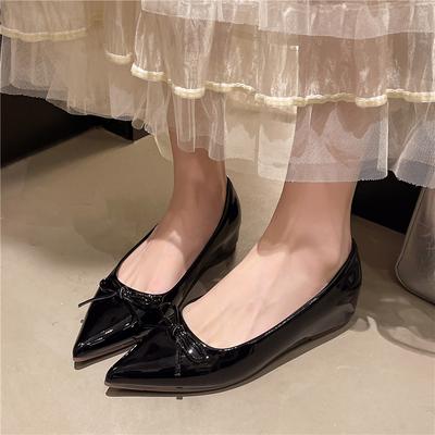 Versatile Pointed Toe Soft Leather Soft Sole Temperament Single Shoes 2026 Summer New Women's Inner Heightened Flat Shoes