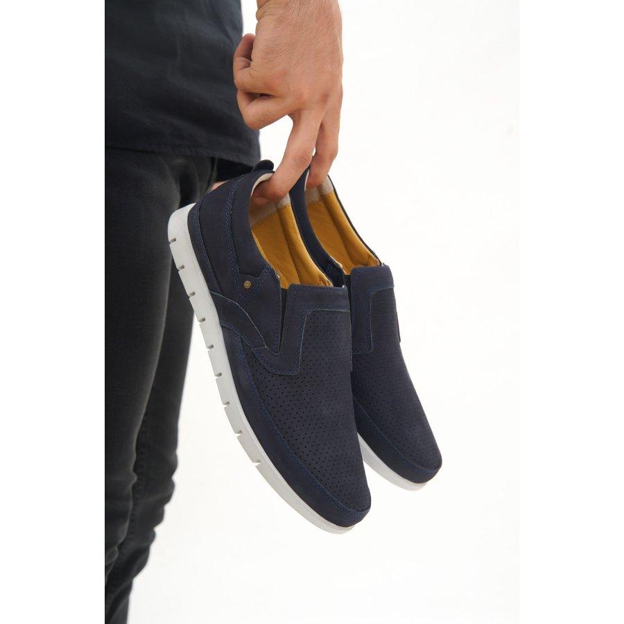 

Мужская повседневная обувь из натуральной нубуковой кожи