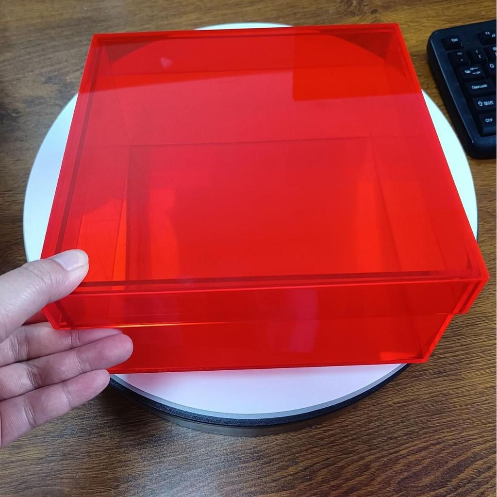 Acrylic Mooncake Storage Box with Flip Cover - Elegant Souvenir Gift for Weddings, Bridesmaids, and Groomsmen