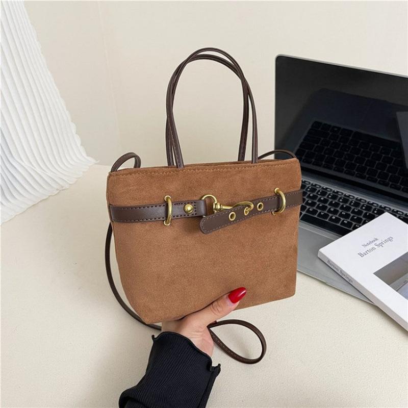 

Autumn and winter high-end commuting niche mobile phone messenger small bag women s 2025 new retro style coffee handbag One size