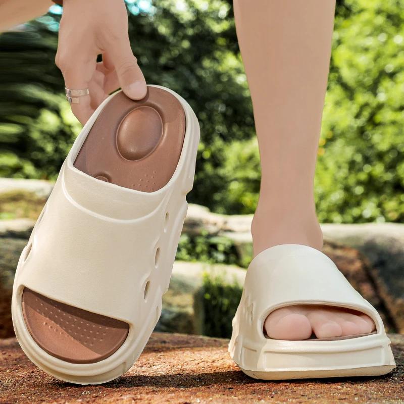 Fashion New Summer Slippers Men's EVA Pure Color Simple Soft Comfortable Fashion Super Fire Trend Shape Two-Color Bottom Flip-Flops