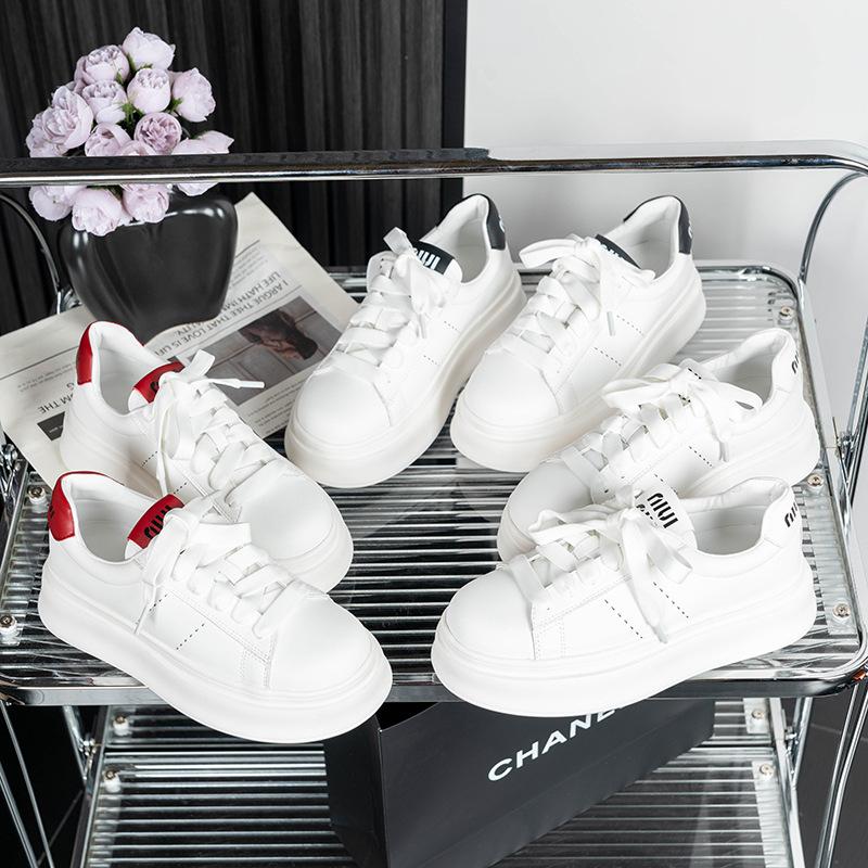 Cowhide spot sports and leisure women's shoes 2025 women's shoes autumn women's sports shoes versatile thick soles increase height white shoes women