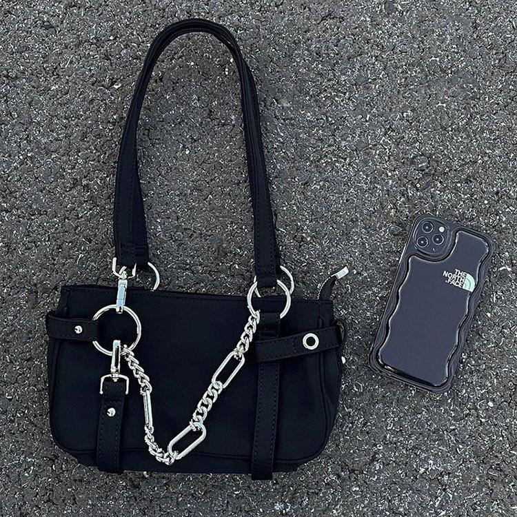 "2025 Elegant Korean Women's Motorcycle Chain Crossbody Shoulder Bag"