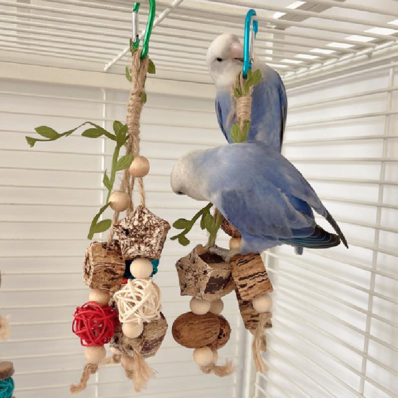 Buntes hängendes Papagei-Vogel-Backenzahnspielzeug Artikel Papagei-Beißspielzeug Haustier-Vogelspielzeug für Papageientraining Vogelschaukel Beißspielzeug
