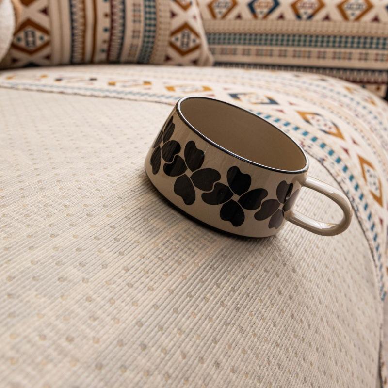 Bohemian-Style Chenille Sofa Cushion Non-Slip One-Piece Cover Cat-Scratch Resistant All-Season Living Room Sofa Protector