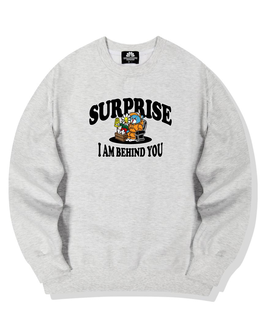 TRIPSHION Surprise Duo Graphic Crewneck - White