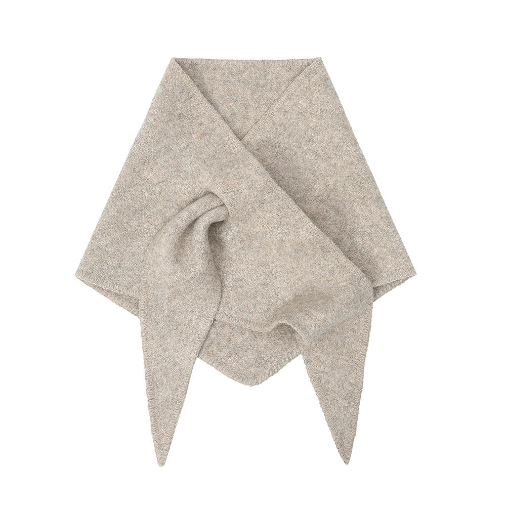Amazon 2026 new high-end foreign trade Europe, America, autumn and winter floral wool knitted triangle scarf shawl scarf 95*95*160cm хаки