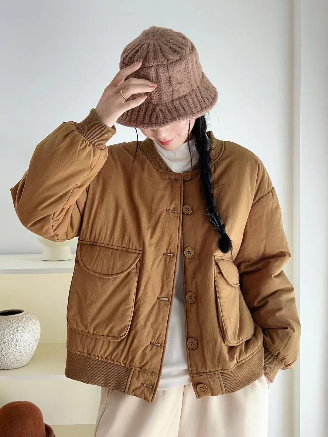 

Johnature Женское осеннее однотонное пальто кэжуал с О-образным вырезом, спиральным ворсом, вставками, свободными длинными рукавами и однобортной застежкой One Size жёлтый