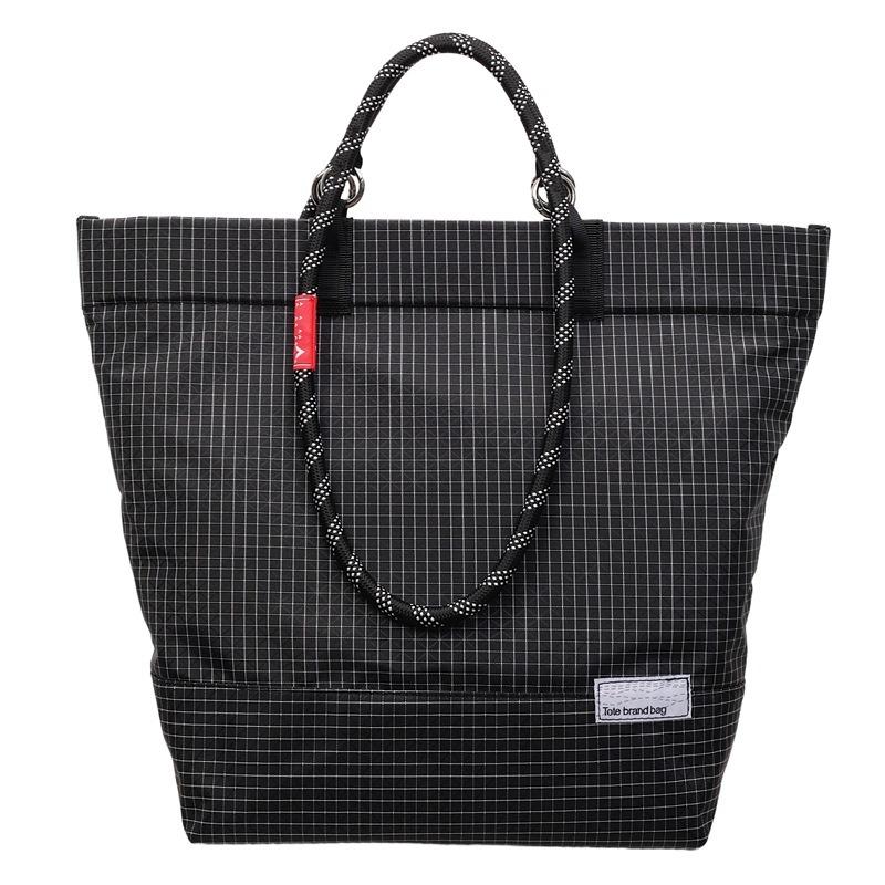 Outdoor plaid shoulder bag women's new casual versatile tooling large-capacity portable tote bag