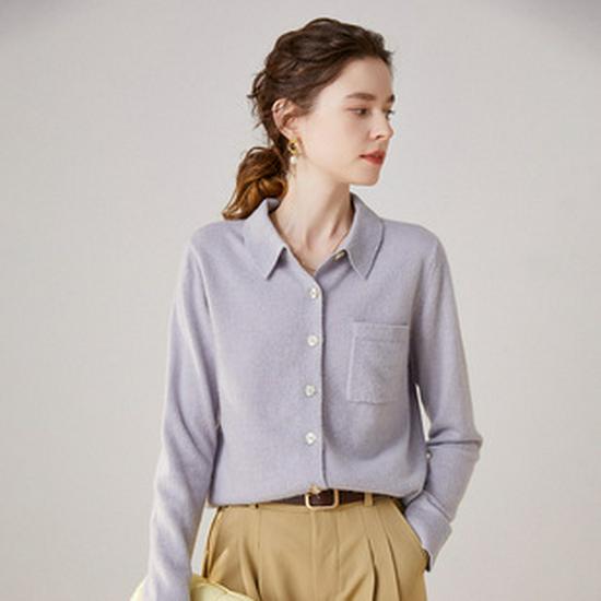 Women's Thickened Cashmere Sweater: Double-Strand Loose Short Knit, Round Neck, Warm Base Layer, Regular Shoulder.