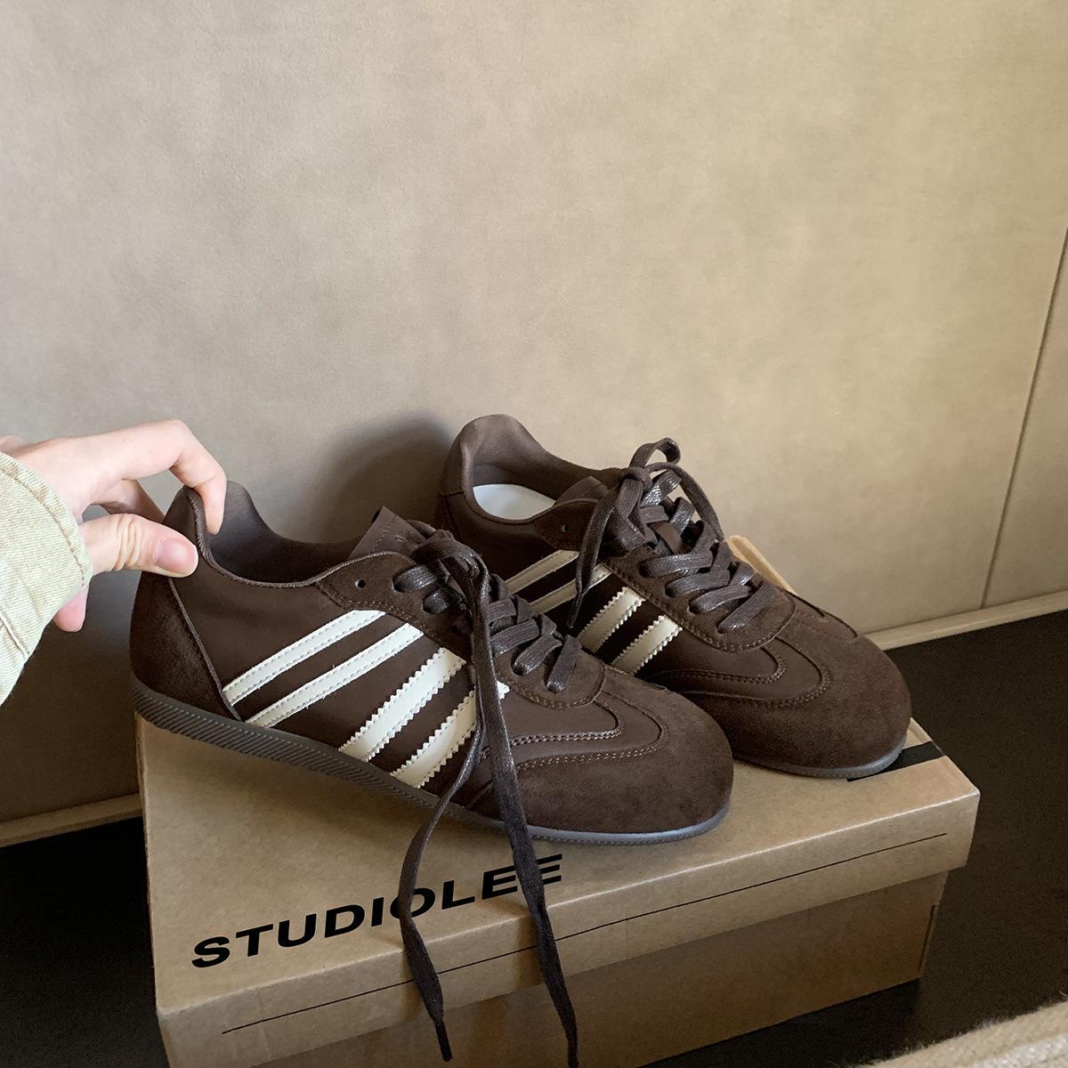 

Cowhide version~ height increase 5cm super fire leather retro German training shoes women s autumn and winter new splicing contrasting 40