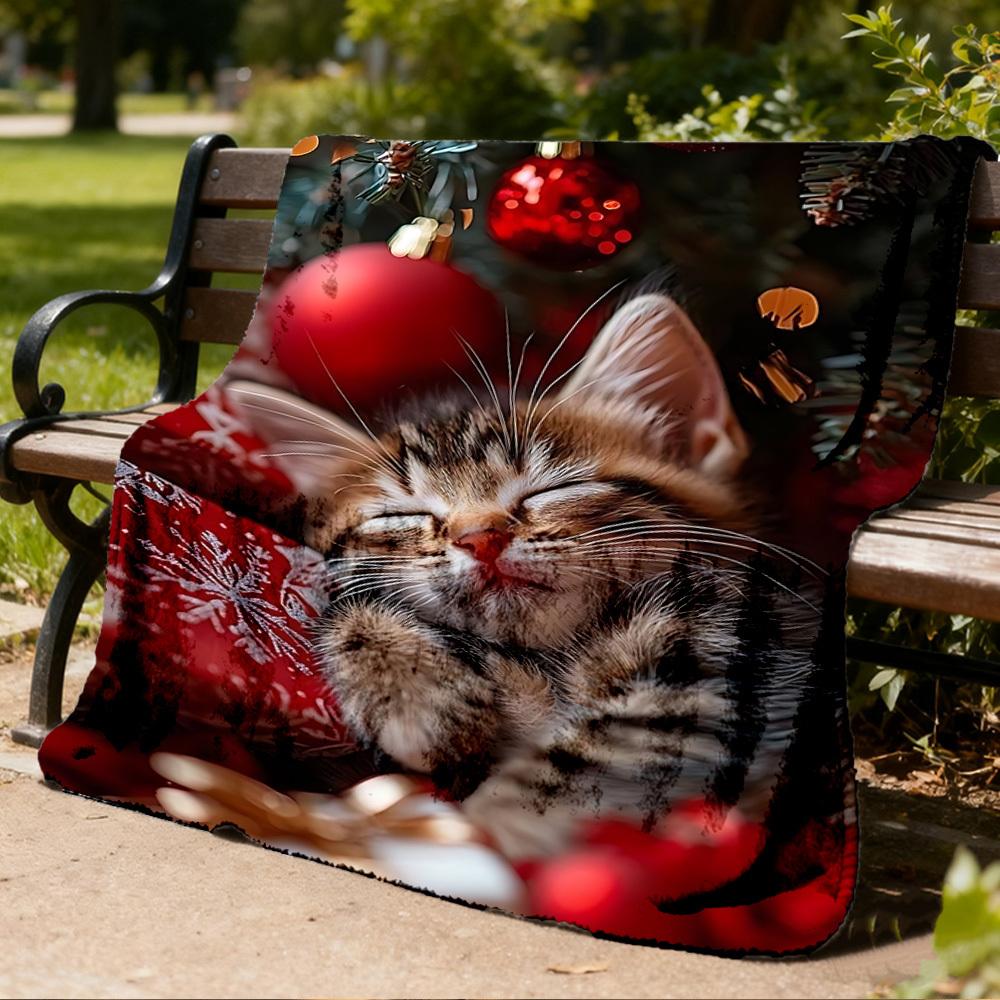 1pc Christmas Kitten Outdoor Flannel Blanket Soft All Season Polyester Throw , Perfect for Picnics & Travel , Picnic Accessory