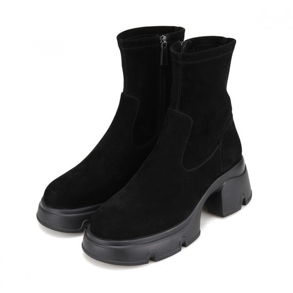 Barbara Suede Lambskin Stretch Molded 6cm Ankle Boots 250mm 15200₽