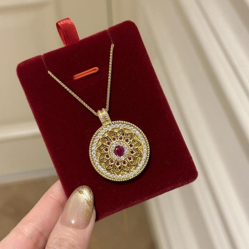 Retro Luxus Ausgestanzt Exquisite Rosettenfenster Rubin Einseitig Diamant Halskette Neu Im Kreis Kragenkette Hochzeits Schmuck