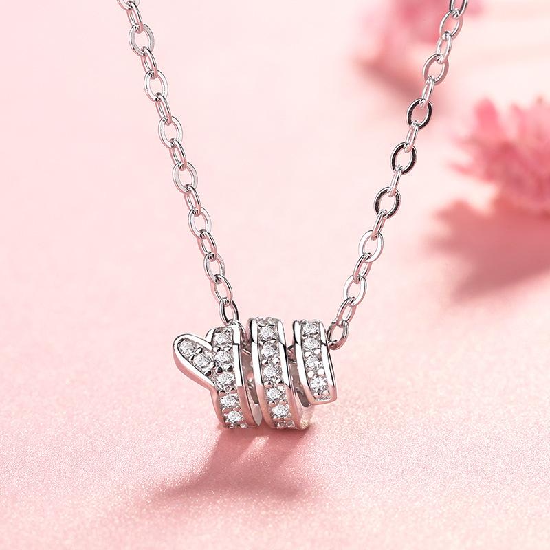 Rotating Passepartout Necklace Korean version niche design pendant creative light luxury jewelry ins style