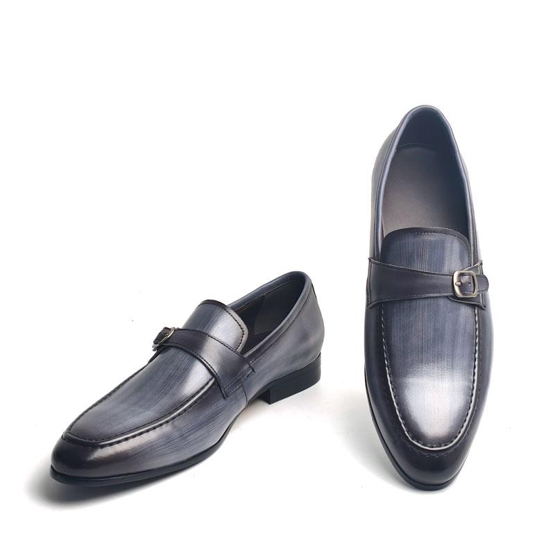 Fashion Leather Men's Loafers Top Layer Cowhide Comfortable Outdoor Wearings Leather Shoes Wedding Office Formal Shoes Rubber Bottom New