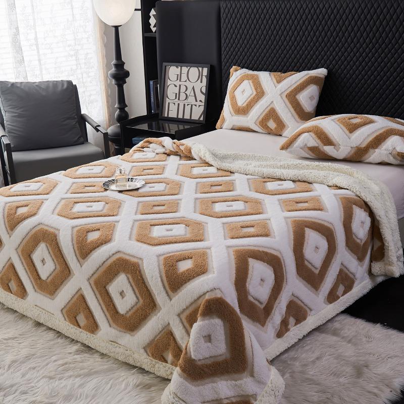 Double Layer Lamb Wool Blankets Thick Soft and Warm Geometric Jacquard Tafu Velvet Quilt Office Nap Sofa Multi-functional Blanket