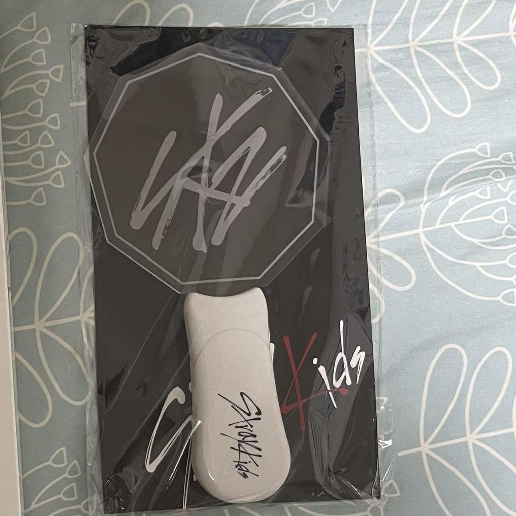 [USED] Stray Kids 1ST OFFICIAL FANSHIP KIT Korea