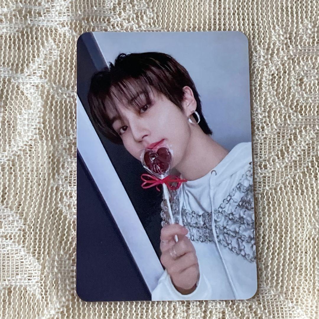 

[USED] Han Wins StrayKids Raku-STAR Stray Kids Trading Card