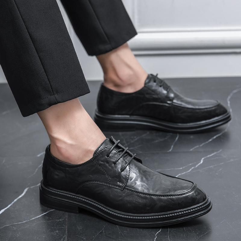 Hot Sale Casual Leather Shoes for Men Anti-Slip Outdoor Oxford Shoes Classic Sneakers New Fashion Leisure Man Formal Dress Shoes