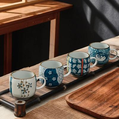 Japanische handbemalte Keramiktasse mit Ohren Kreative kleine Teetasse Teetasse Exquisite kleine Kaffeetasse