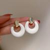 Silver Needle Retro Flower Pearl Earrings French Niche Stud Earrings Light Luxury High-end Earrings Women