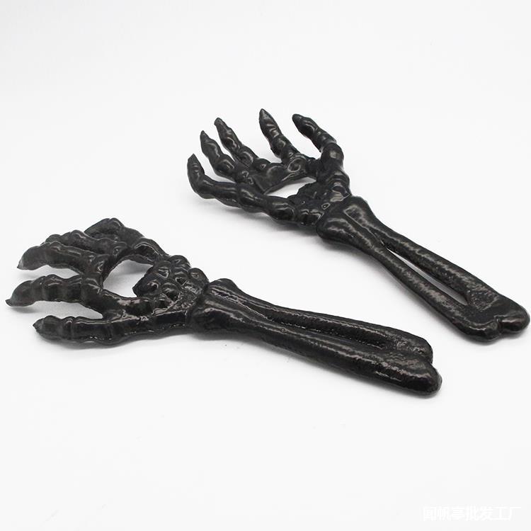 Dobeli 7.2'' Gusseisen Skeletthand Flaschenöffner Geisterfest Metall Mittelhandknochen Finger Getränk Bierdeckel Öffnungswerkzeug
