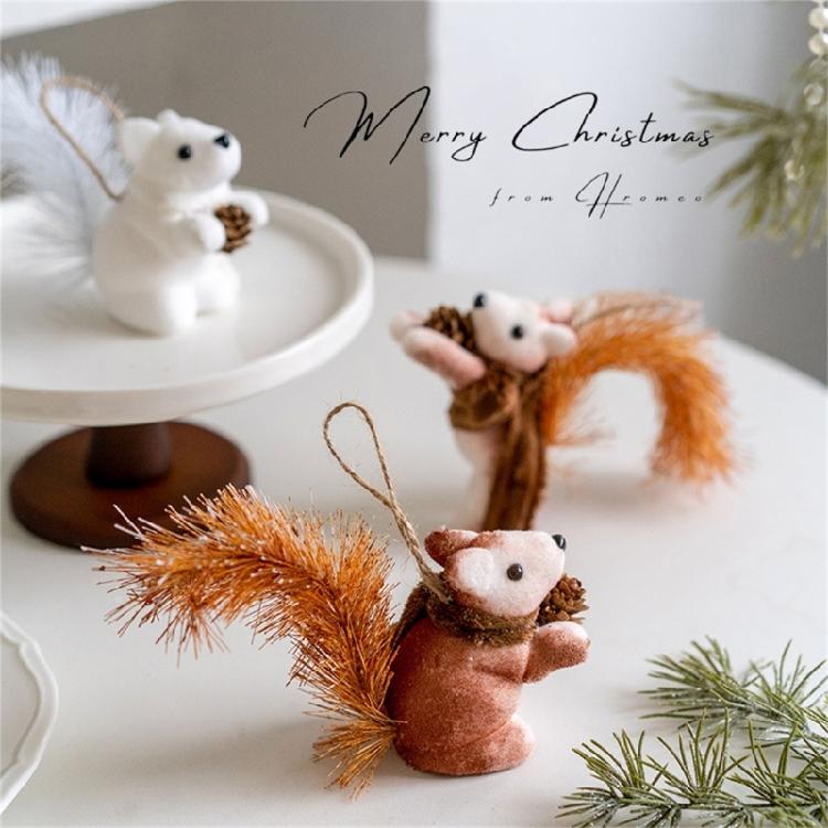 Durable Foam Christmas Squirrel Ornament Party Hanging Decoration For Homes Office Party Holiday Decorative Accent