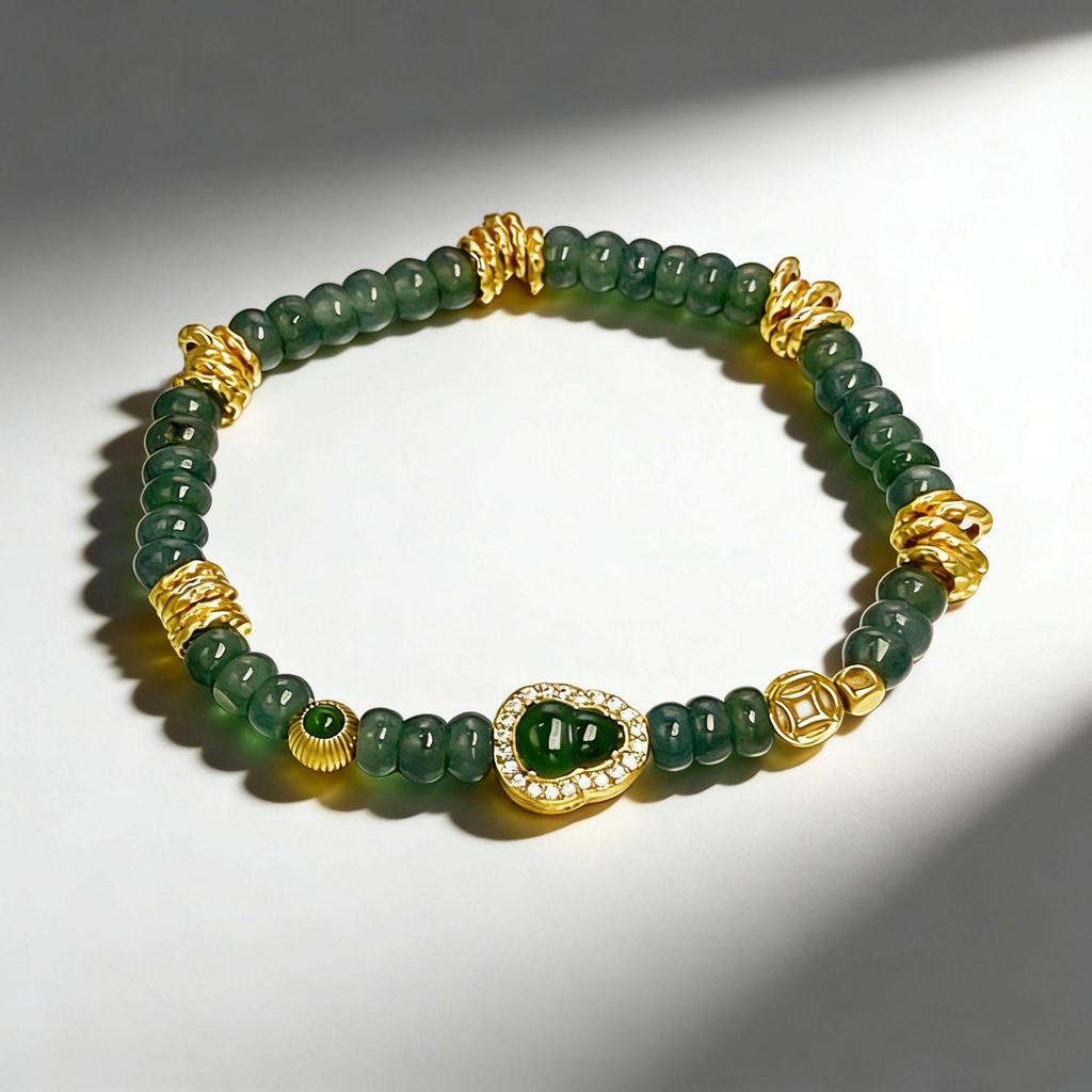 Women's Jade Gourd Bracelet: Elegant Chinese Style with Beaded Coin Design